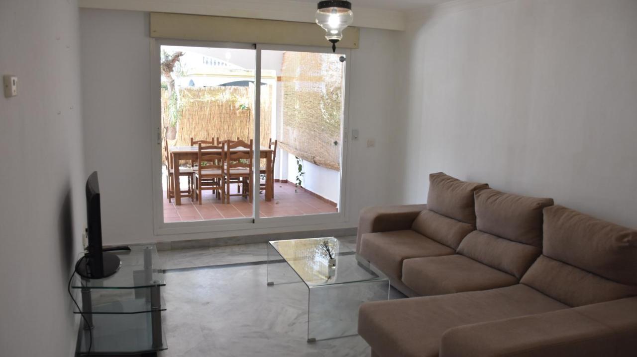 Dama Boutique Apt Marbella Luaran gambar