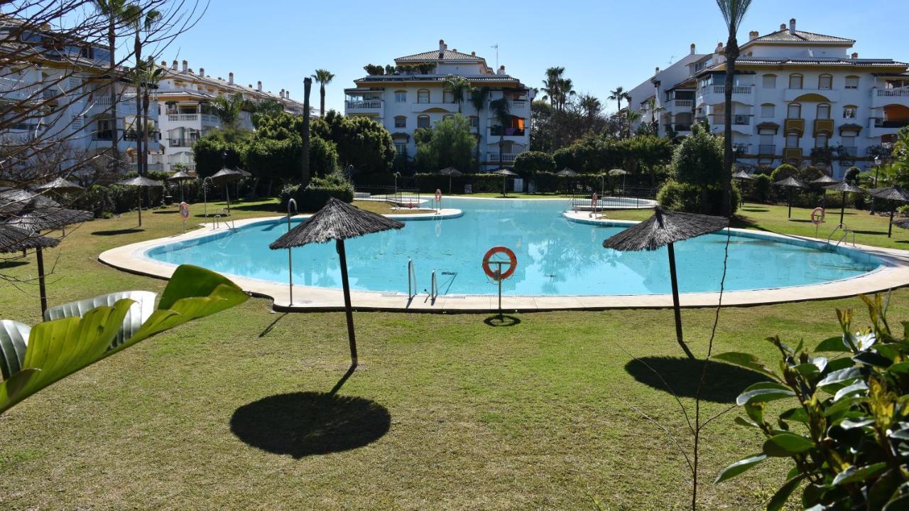 Dama Boutique Apt Marbella Luaran gambar